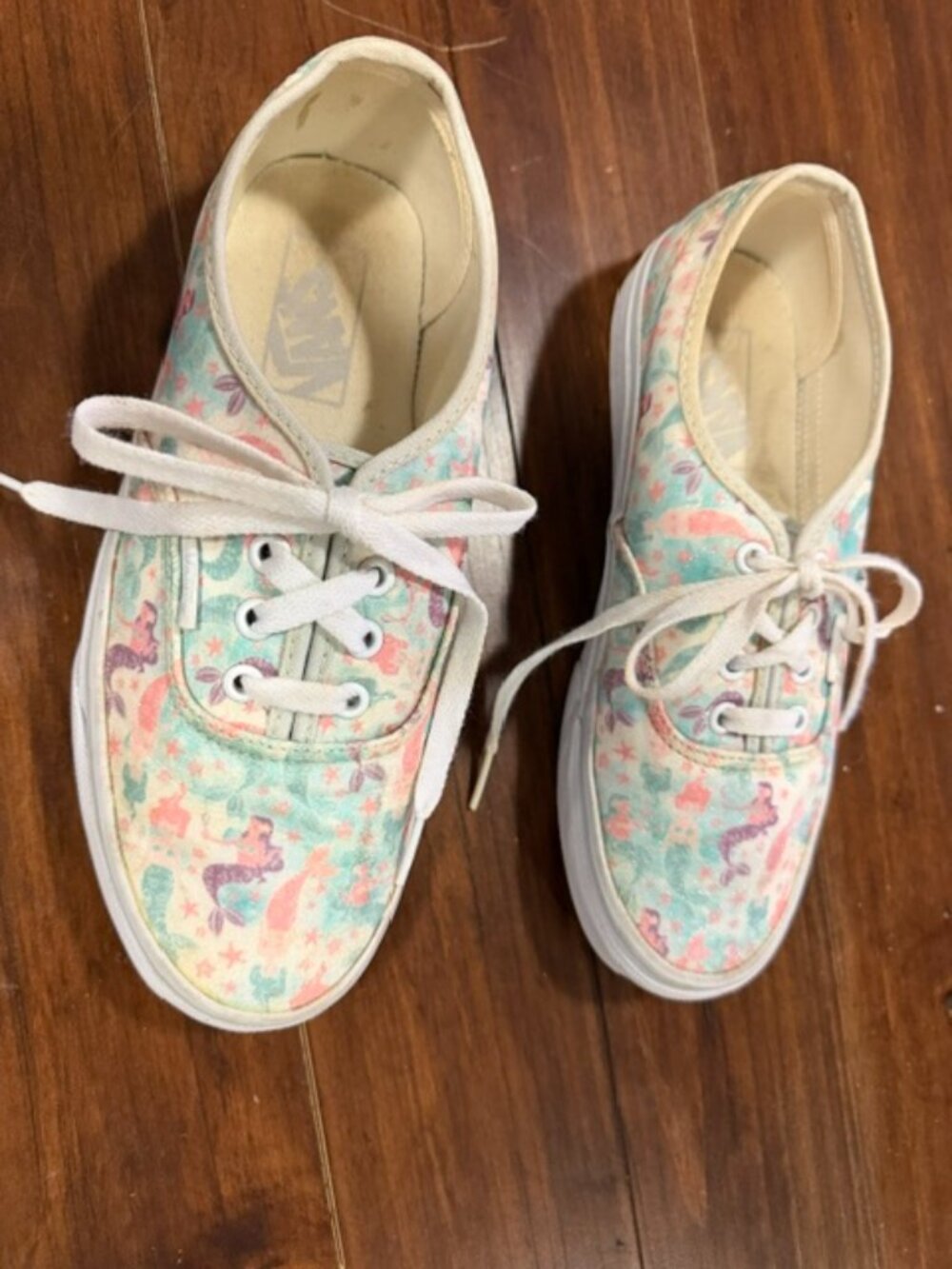 VANS Mermaid Print Sneakers - Women Size 7